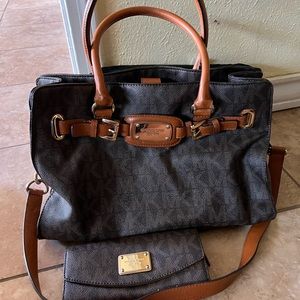 MK Purse with wallet slightly use/ smoke free environment